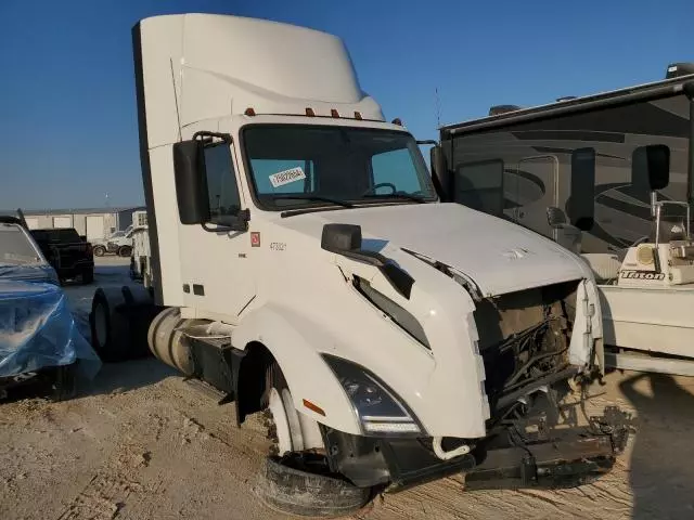 2023 Volvo VN VNL