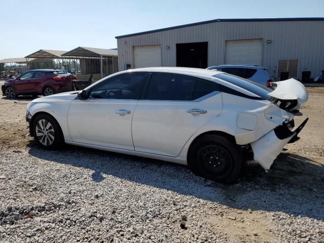 2019 Nissan Altima S