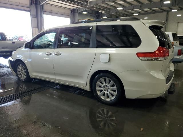 2011 Toyota Sienna XLE