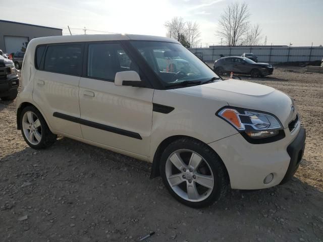 2010 KIA Soul +