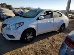 Nissan Vehiculos salvage en venta: 2016 Nissan Versa S