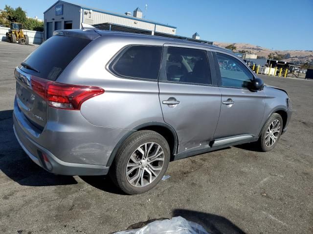 2018 Mitsubishi Outlander ES