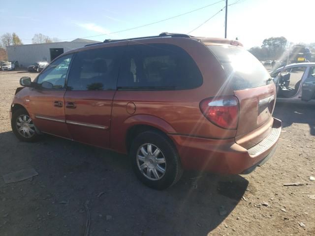 2006 Chrysler Town & Country Touring