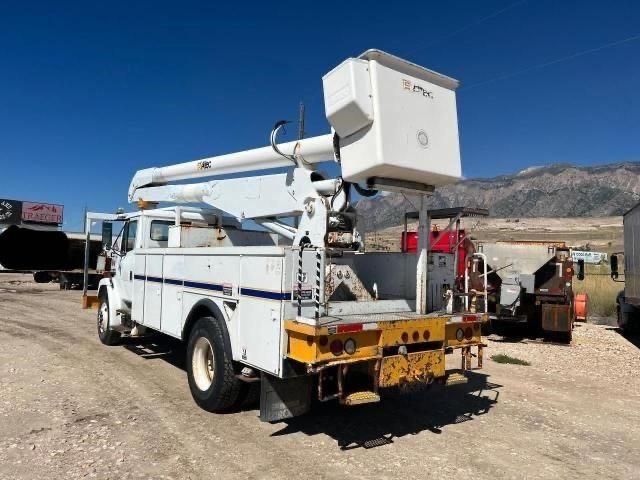 1996 Freightliner Medium Conventional FL70