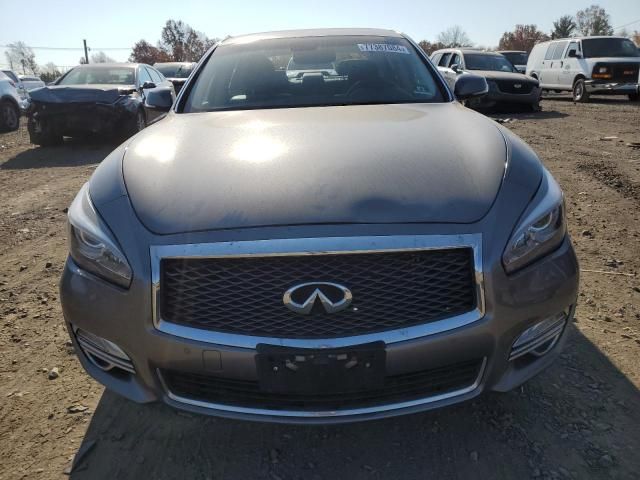 2018 Infiniti Q70 3.7 Luxe