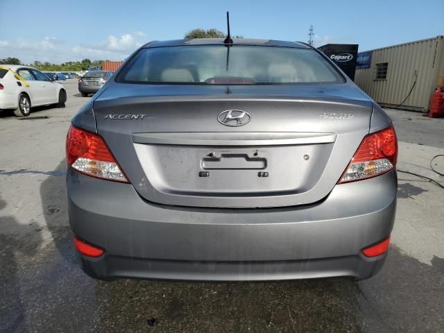 2013 Hyundai Accent GLS