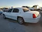 2003 Lincoln Town Car Signature