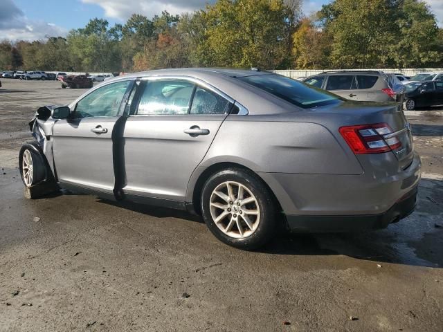 2014 Ford Taurus SE