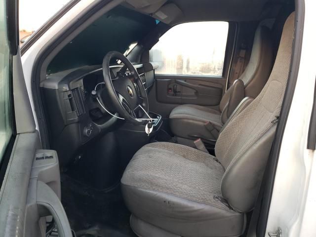 2015 Chevrolet Express G2500