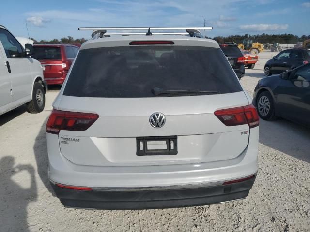 2018 Volkswagen Tiguan SE