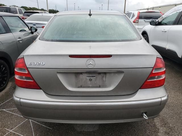 2003 Mercedes-Benz E 320