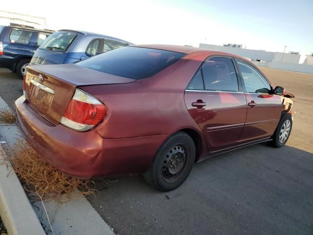 2005 Toyota Camry LE