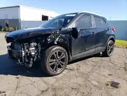 Nissan Vehiculos salvage en venta: 2020 Nissan Kicks SV