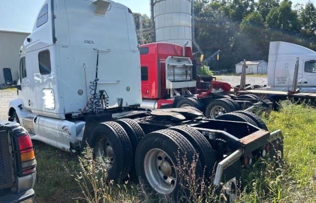 2013 Peterbilt 587