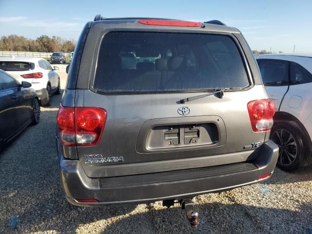 2005 Toyota Sequoia SR5