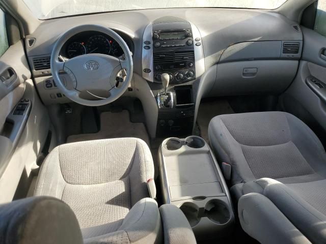 2006 Toyota Sienna CE