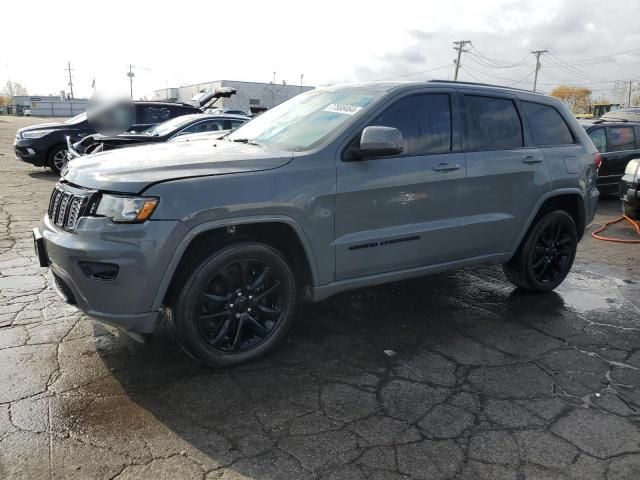 2020 Jeep Grand Cherokee Laredo