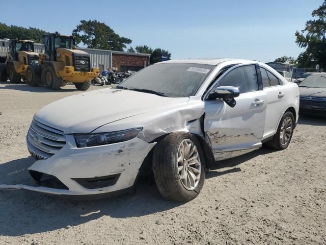 2018 Ford Taurus Limited