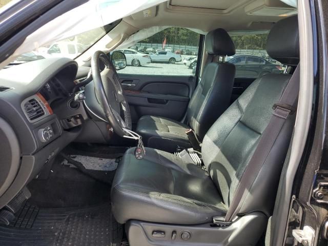 2013 Chevrolet Suburban C1500 LTZ