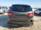 2018 Toyota Highlander SE