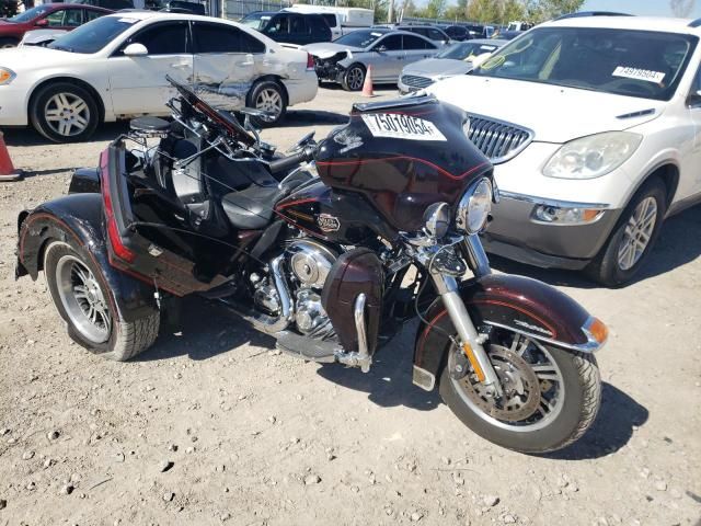 2011 Harley-Davidson Flhtcutg