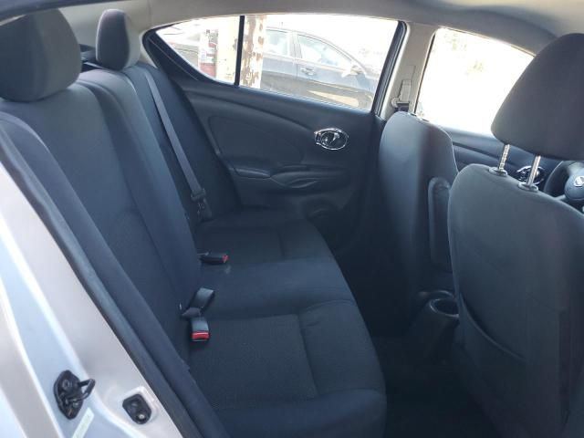 2013 Nissan Versa S