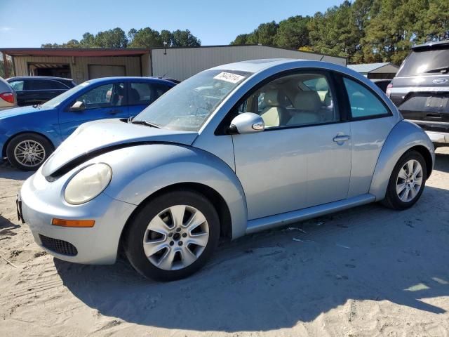 2010 Volkswagen New Beetle