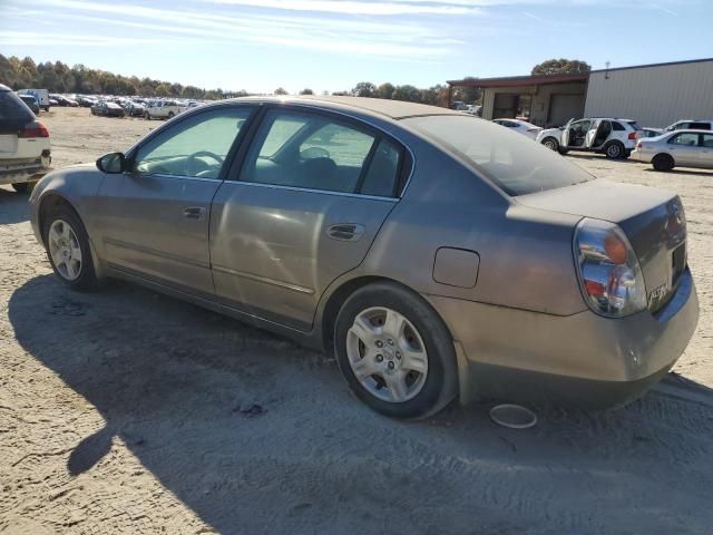 2003 Nissan Altima Base