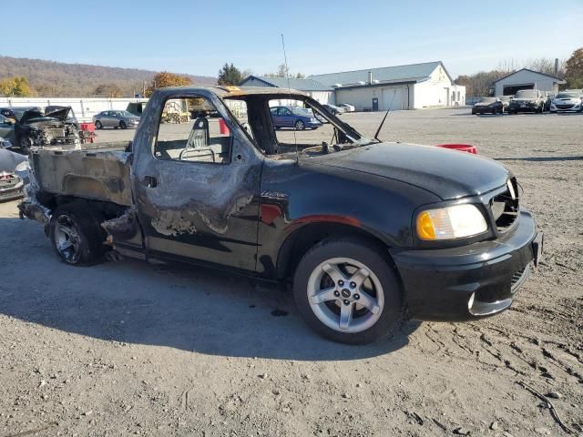 2000 Ford F150 SVT Lightning