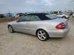 2005 Mercedes-Benz CLK 320