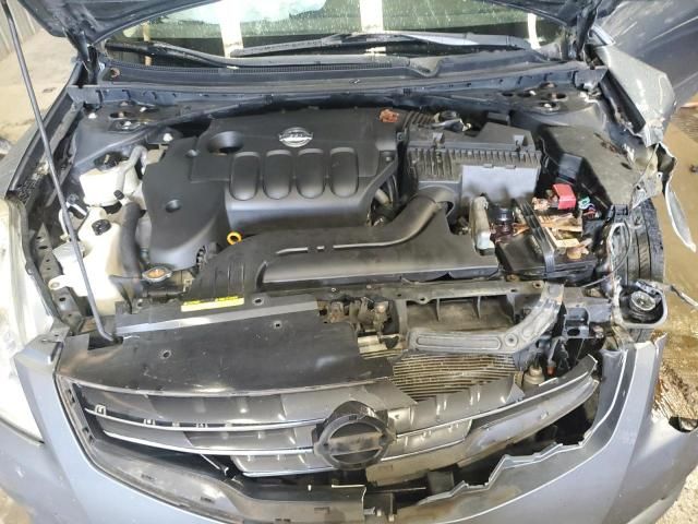 2010 Nissan Altima Base