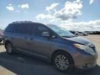 2012 Toyota Sienna XLE