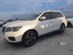 2017 Nissan Pathfinder S en venta en Riverview, FL