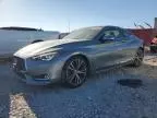 2018 Infiniti Q60 Luxe 300