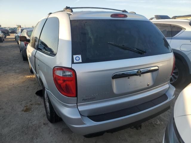 2005 Chrysler Town & Country Touring