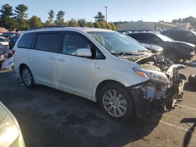 2017 Toyota Sienna XLE