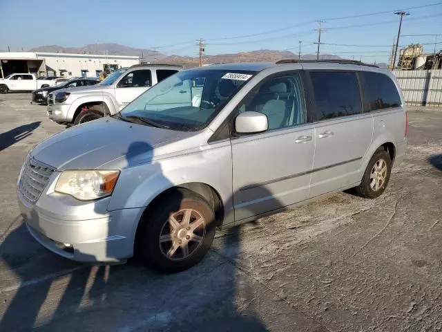 2010 Chrysler Town & Country Touring