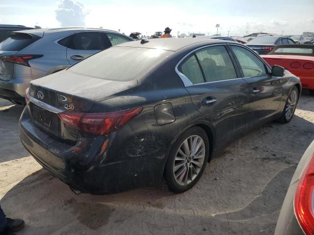 2018 Infiniti Q50 Luxe