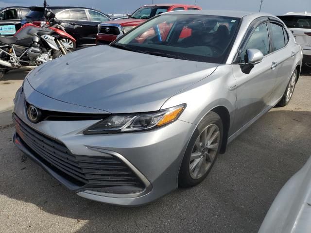 2022 Toyota Camry LE