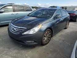 Flood-damaged cars for sale at auction: 2014 Hyundai Sonata SE