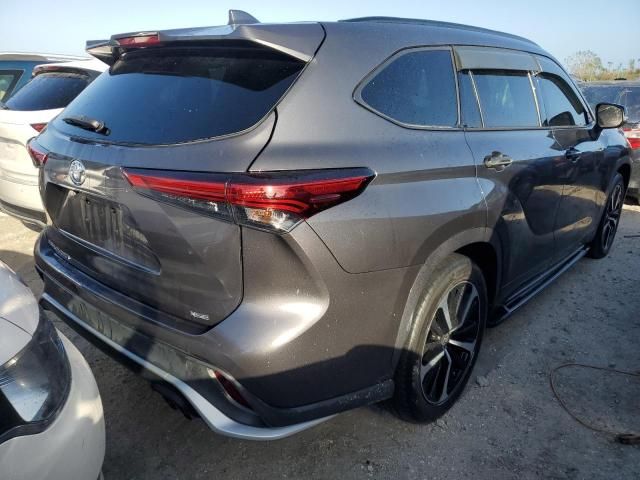 2021 Toyota Highlander XSE