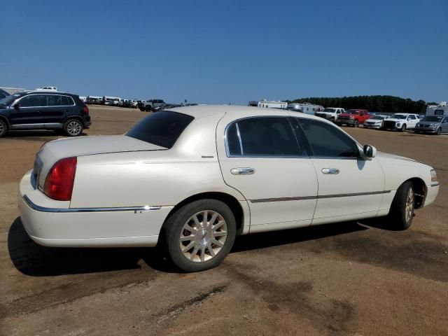 2007 Lincoln Town Car Signature