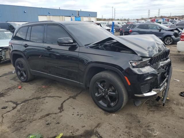 2022 Jeep Grand Cherokee Laredo