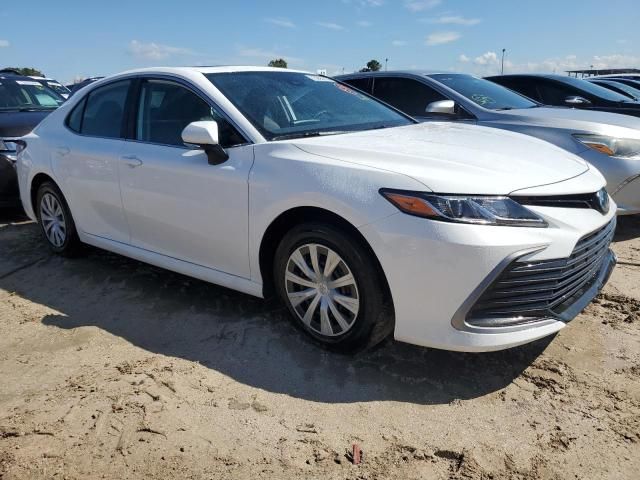 2022 Toyota Camry LE