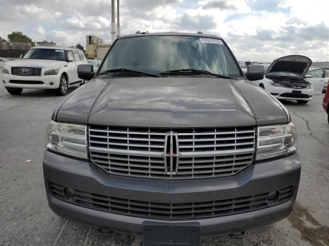 2013 Lincoln Navigator L