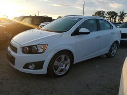 Chevrolet Vehiculos salvage en venta: 2015 Chevrolet Sonic LTZ