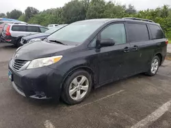 Toyota Sienna le Vehiculos salvage en venta: 2015 Toyota Sienna LE