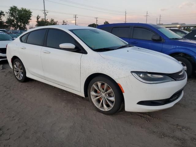 2016 Chrysler 200 S