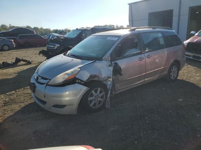 2007 Toyota Sienna CE