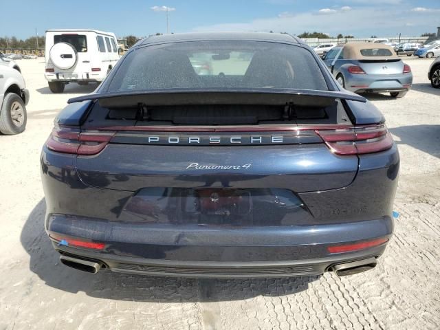 2018 Porsche Panamera 4